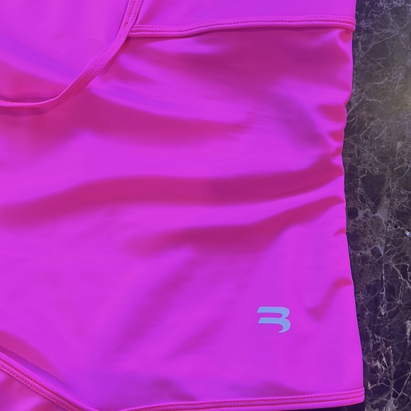 BALENCIAGA Cut-Out Asymmetrical Strap One-Shoulder Tank Top - Picture 8 of 10